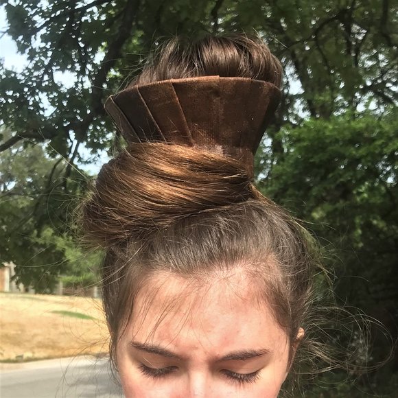 Brown Hair Crown - Picture 1 of 12